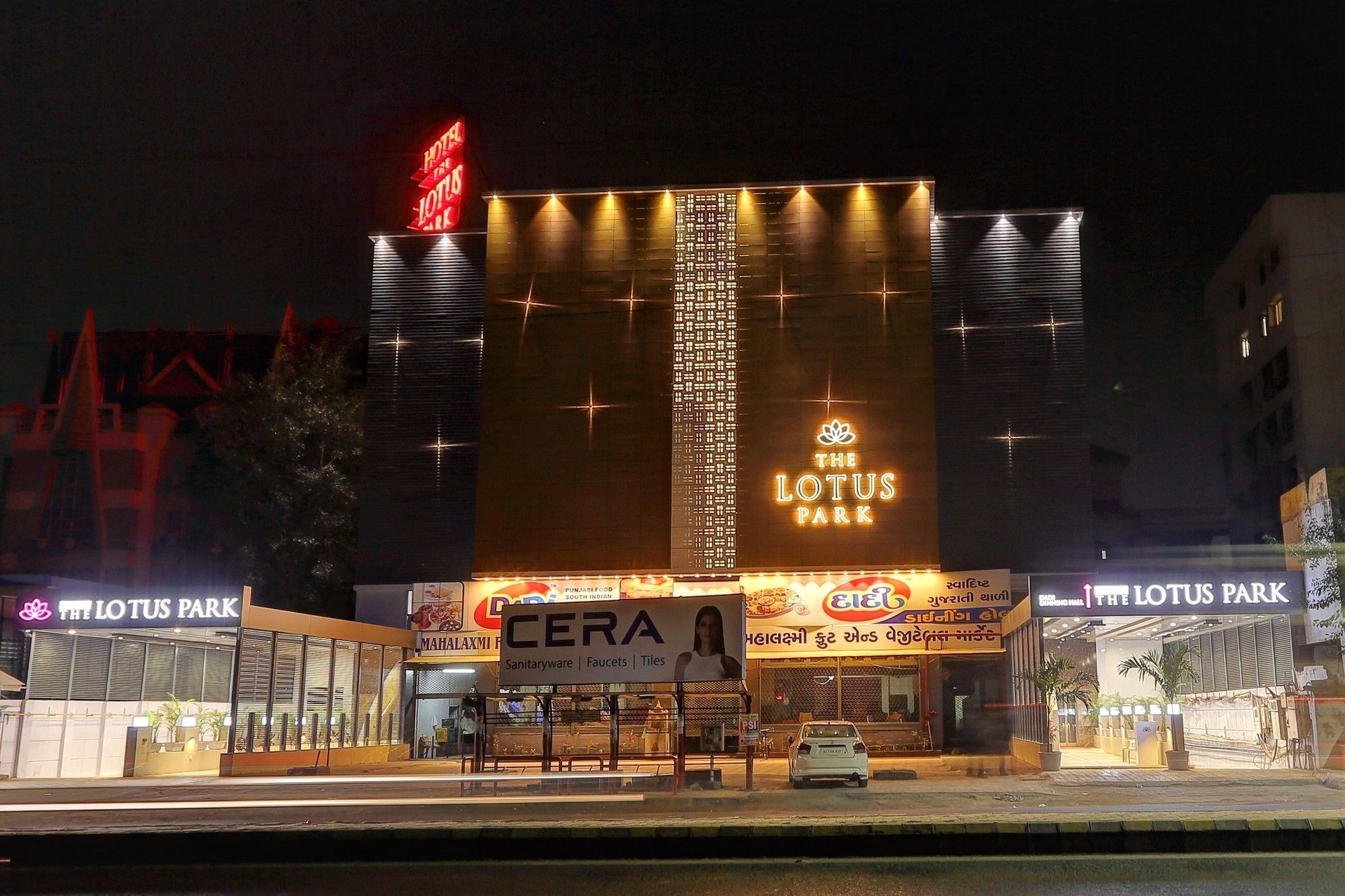 Hotel The Lotus Park Amhedabad Dış mekan fotoğraf
